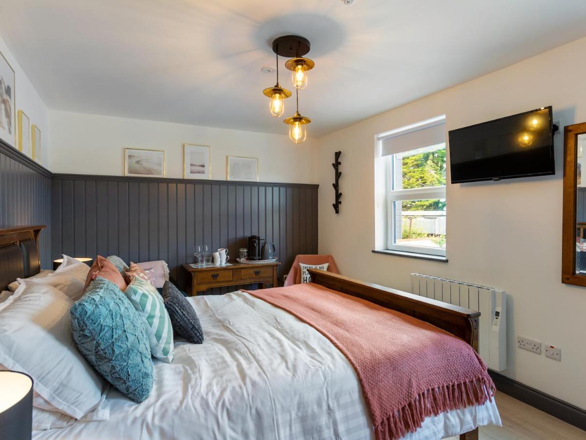Macs Townhouse Dungarvan Dungarvan  Buitenkant foto