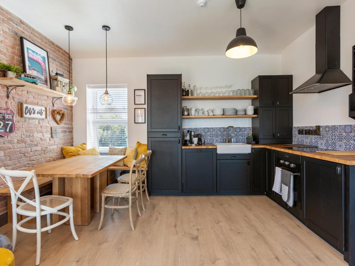 Macs Townhouse Dungarvan Dungarvan  Buitenkant foto