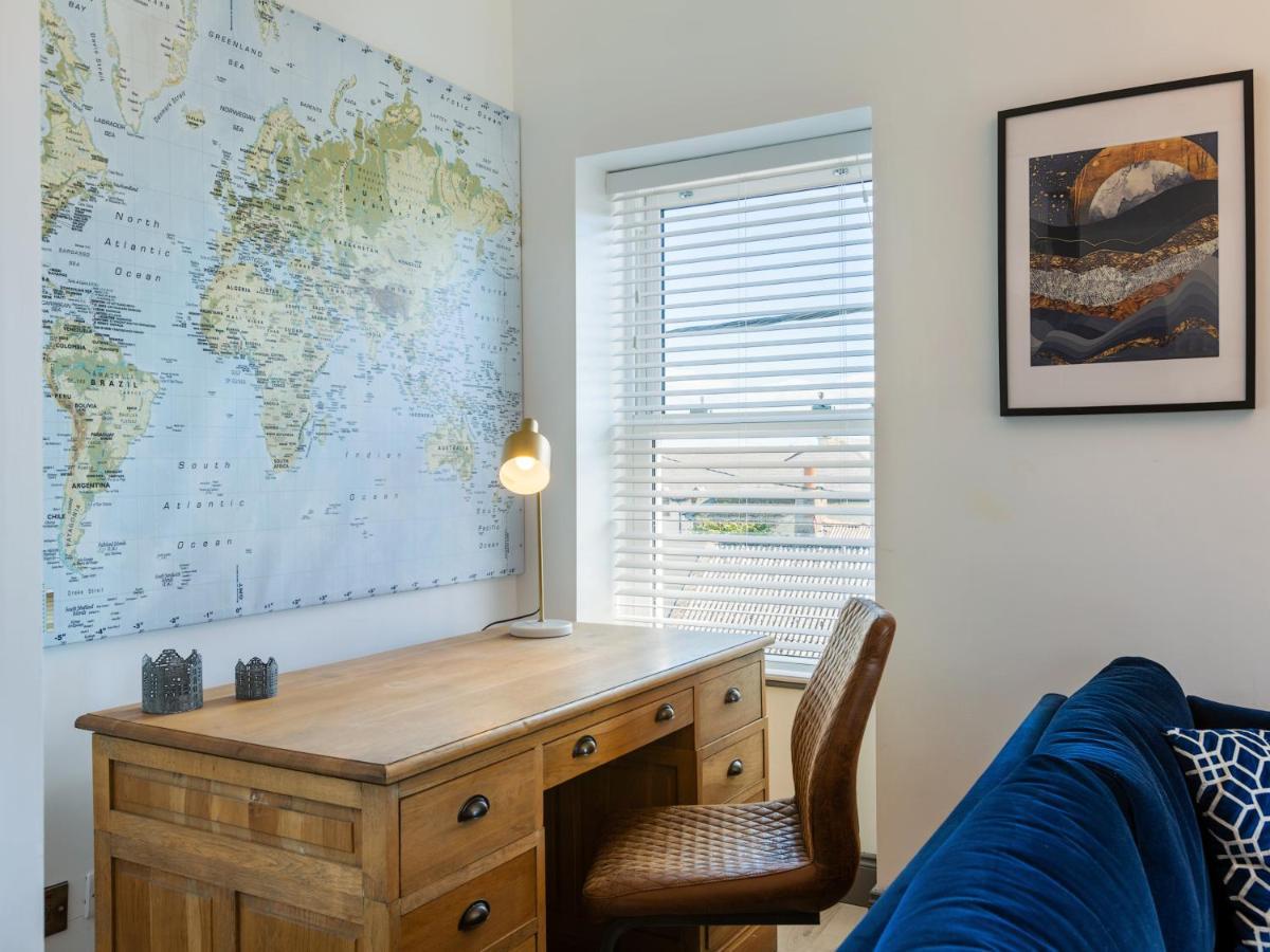 Macs Townhouse Dungarvan Dungarvan  Buitenkant foto