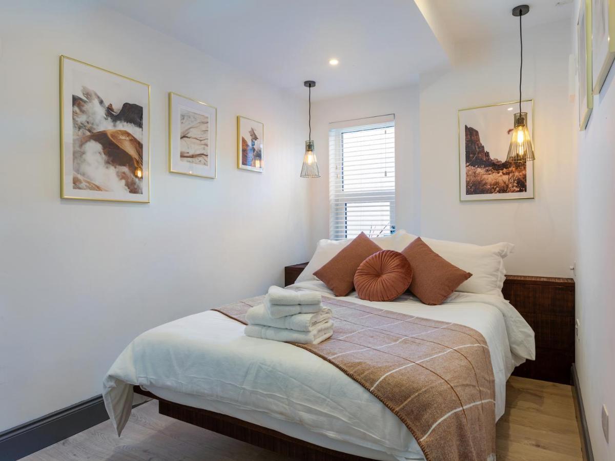Macs Townhouse Dungarvan Dungarvan  Buitenkant foto